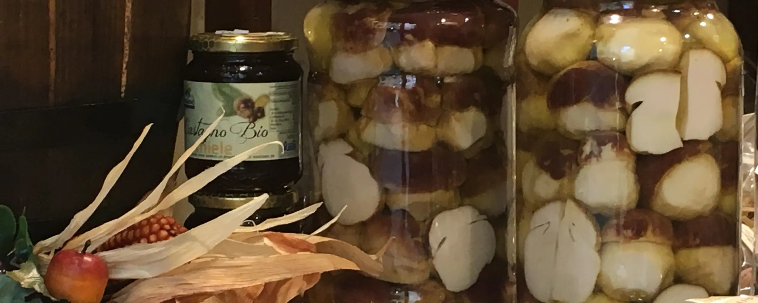 Funghi porcini in olio d'oliva testa nera